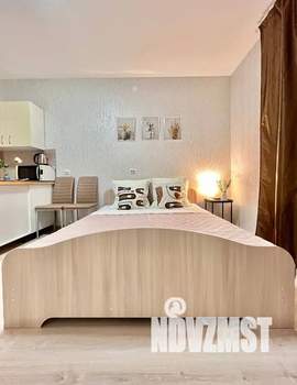 Студия квартира, посуточно, 47м2, 10/25 этаж