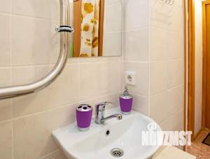 Студия квартира, посуточно, 15м2, 1/25 этаж