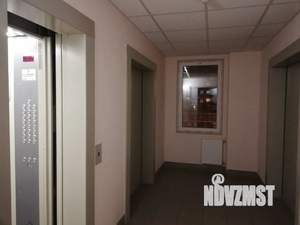 Студия квартира, посуточно, 28м2, 3/25 этаж