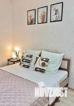 Студия квартира, посуточно, 28м2, 10/25 этаж