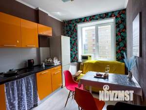 1-к квартира, посуточно, 40м2, 1/1 этаж