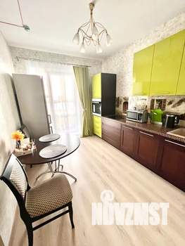 1-к квартира, посуточно, 40м2, 23/28 этаж