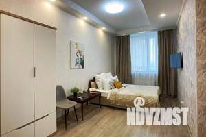 1-к квартира, посуточно, 40м2, 16/22 этаж