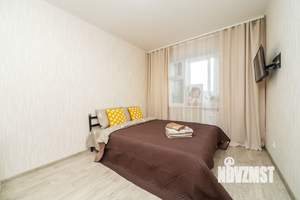 1-к квартира, посуточно, 40м2, 10/17 этаж