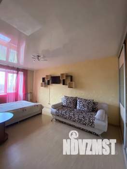 1-к квартира, посуточно, 40м2, 4/5 этаж