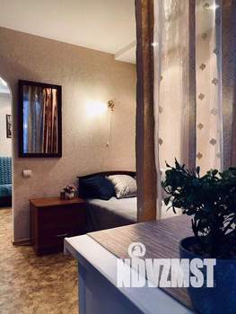 1-к квартира, посуточно, 36м2, 1/1 этаж