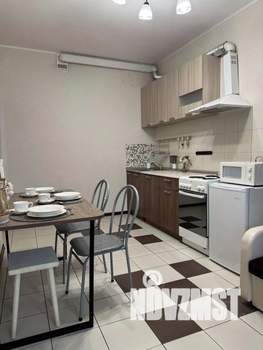 1-к квартира, посуточно, 46м2, 1/1 этаж