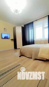 1-к квартира, посуточно, 33м2, 7/16 этаж