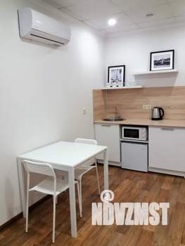 Студия квартира, посуточно, 37м2, 5/17 этаж