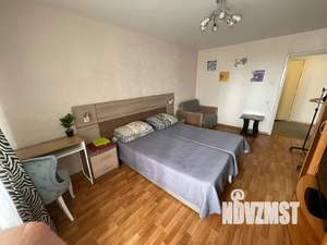 1-к квартира, посуточно, 42м2, 5/10 этаж