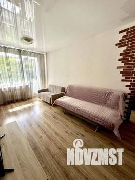 3-к квартира, посуточно, 60м2, 1/1 этаж