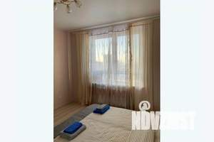 2-к квартира, посуточно, 60м2, 13/25 этаж