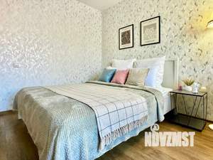 Студия квартира, посуточно, 30м2, 1/10 этаж