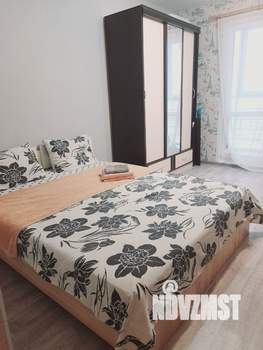 1-к квартира, посуточно, 32м2, 12/20 этаж