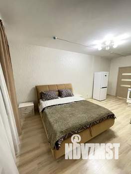 Студия квартира, посуточно, 32м2, 2/24 этаж