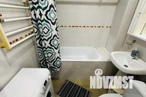 2-к квартира, посуточно, 34м2, 8/16 этаж