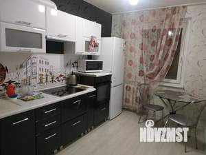 1-к квартира, посуточно, 50м2, 10/10 этаж