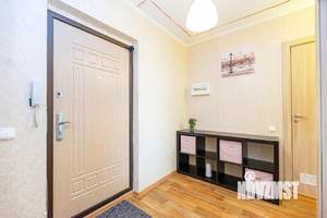 1-к квартира, посуточно, 47м2, 1/1 этаж