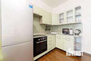 1-к квартира, посуточно, 46м2, 1/1 этаж