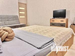 1-к квартира, посуточно, 45м2, 12/25 этаж