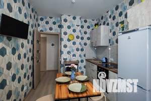 1-к квартира, посуточно, 47м2, 3/25 этаж