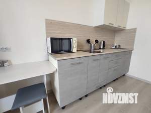 2-к квартира, посуточно, 40м2, 23/25 этаж