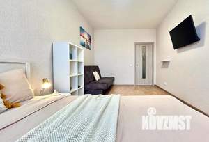 1-к квартира, посуточно, 44м2, 7/19 этаж