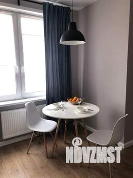 Студия квартира, посуточно, 30м2, 3/19 этаж