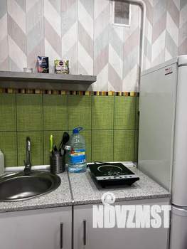 Студия квартира, посуточно, 27м2, 1/5 этаж