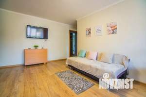 3-к квартира, посуточно, 60м2, 2/5 этаж