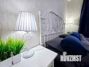 Студия квартира, посуточно, 37м2, 2/17 этаж