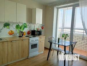 1-к квартира, посуточно, 38м2, 23/26 этаж