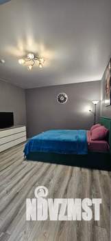 Студия квартира, посуточно, 51м2, 13/25 этаж