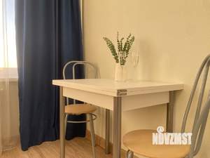 1-к квартира, посуточно, 38м2, 24/25 этаж