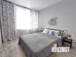 2-к квартира, посуточно, 55м2, 5/25 этаж