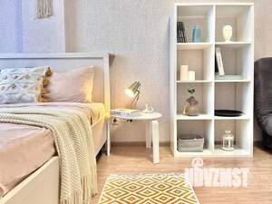 1-к квартира, посуточно, 44м2, 7/19 этаж