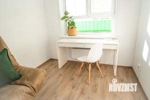 2-к квартира, посуточно, 50м2, 1/1 этаж