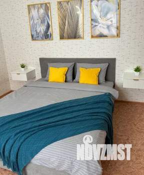 1-к квартира, посуточно, 62м2, 4/25 этаж