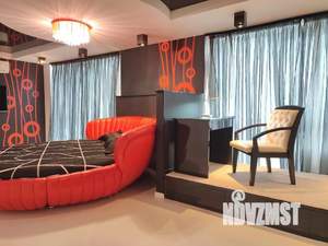 1-к квартира, посуточно, 50м2, 1/1 этаж