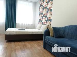 Студия квартира, посуточно, 32м2, 12/17 этаж