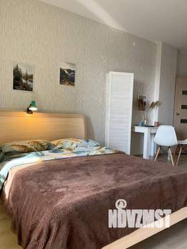 Студия квартира, посуточно, 44м2, 15/25 этаж