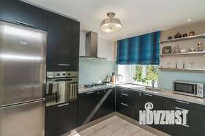 2-к квартира, посуточно, 55м2, 1/1 этаж