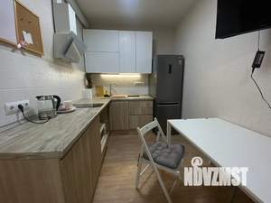 Студия квартира, посуточно, 38м2, 20/25 этаж