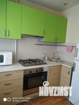 2-к квартира, посуточно, 42м2, 2/5 этаж