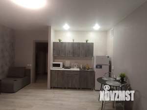 Студия квартира, посуточно, 30м2, 8/10 этаж