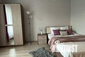 1-к квартира, посуточно, 46м2, 4/25 этаж