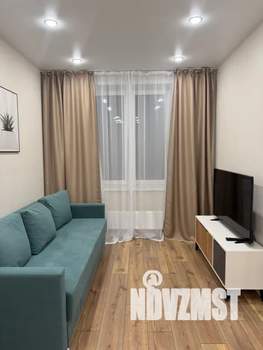 1-к квартира, посуточно, 38м2, 9/25 этаж