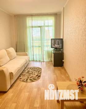 1-к квартира, посуточно, 42м2, 11/21 этаж