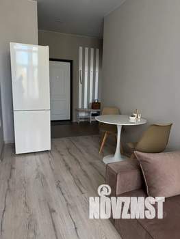 1-к квартира, посуточно, 38м2, 1/25 этаж