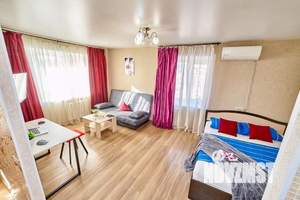 1-к квартира, посуточно, 33м2, 1/1 этаж